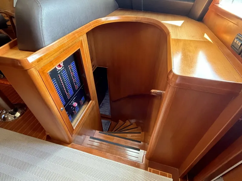 Slide: The Image of Alaskan 70 OHANA - Interior Alaskan 70 OHANA - Interior - 7683463