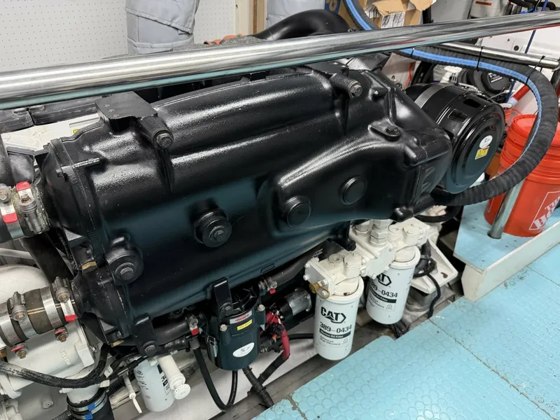 Slide: The Image of Alaskan 70 OHANA - Engine Room Alaskan 70 OHANA - Engine Room - 7016829