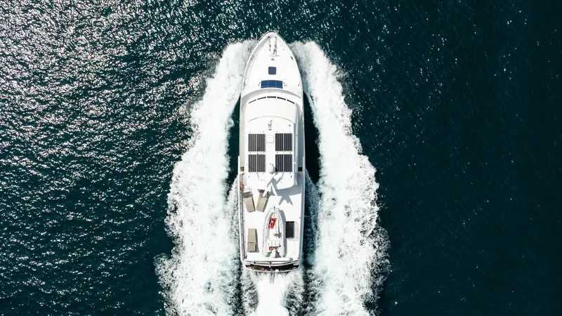 Slide: The Image of Alaskan 70 OHANA - Exterior Alaskan 70 OHANA - Exterior - 7683421