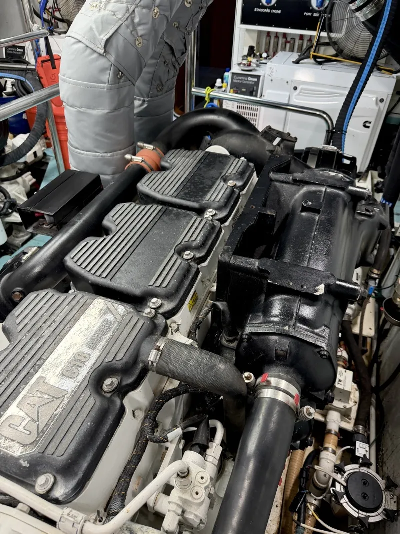 Slide: The Image of Alaskan 70 OHANA - Engine Room - 6847641