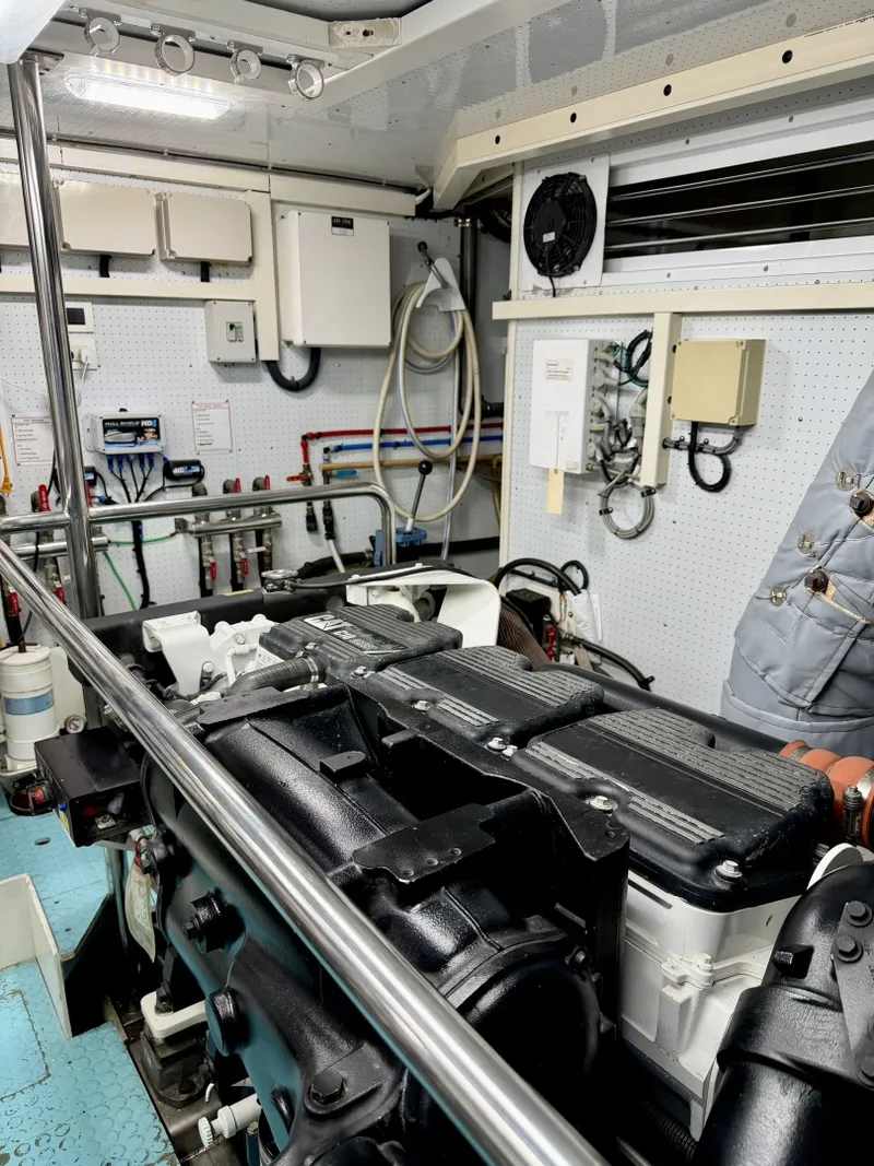Slide: The Image of Alaskan 70 OHANA - Engine Room - 6847645