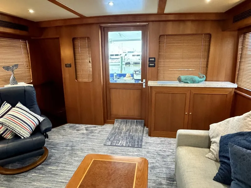 Slide: The Image of Alaskan 70 OHANA - Salon Alaskan 70 OHANA - Salon - 7016779