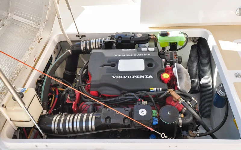 Slide: The Image of Hunt Surfhunter 29 - Judith Ann Engine compartment of 2005 Hunt Yachts Surfhunter 29 with Volvo Penta engine. - 6302515