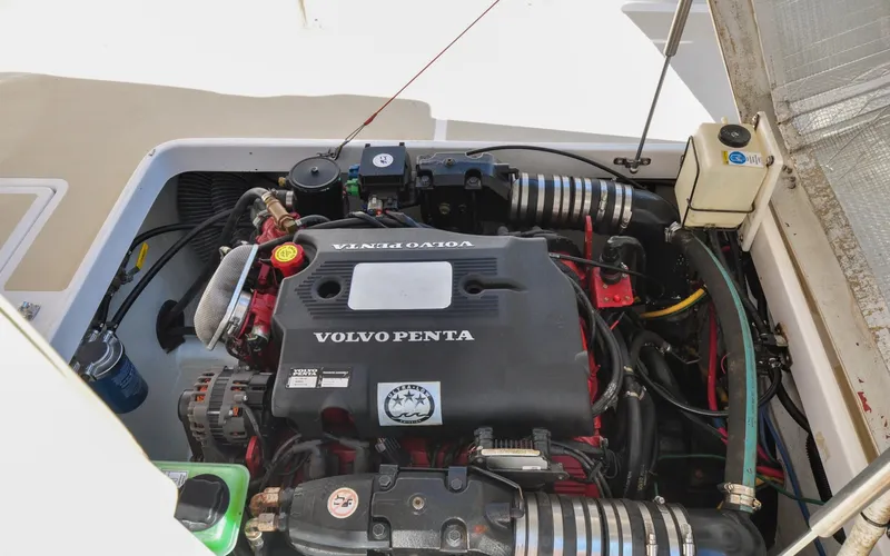 Slide: The Image of Hunt Surfhunter 29 - Judith Ann Engine compartment of 2005 Hunt Yachts Surfhunter 29 with Volvo Penta engine. - 6302517