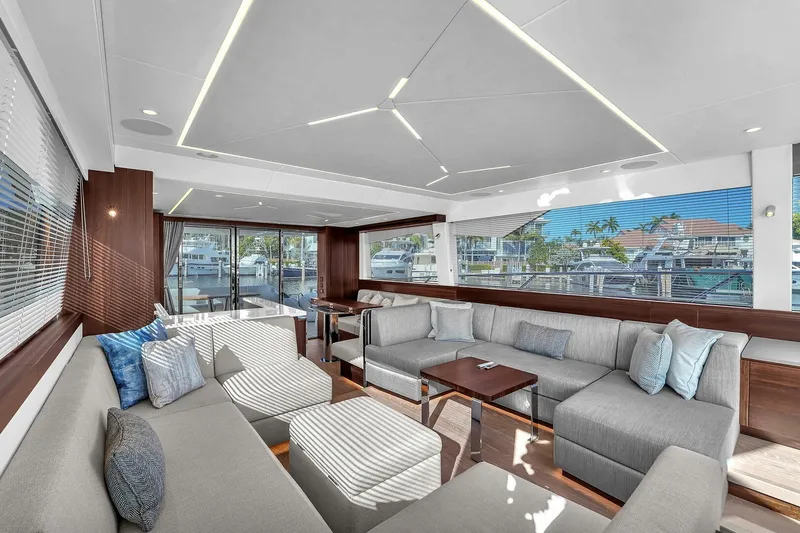 Slide: The Image of Sunseeker Manhattan 68 2023 - 6303922