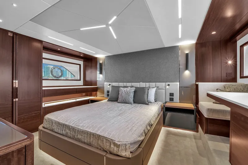 Slide: The Image of Sunseeker Manhattan 68 2023 - 6303938