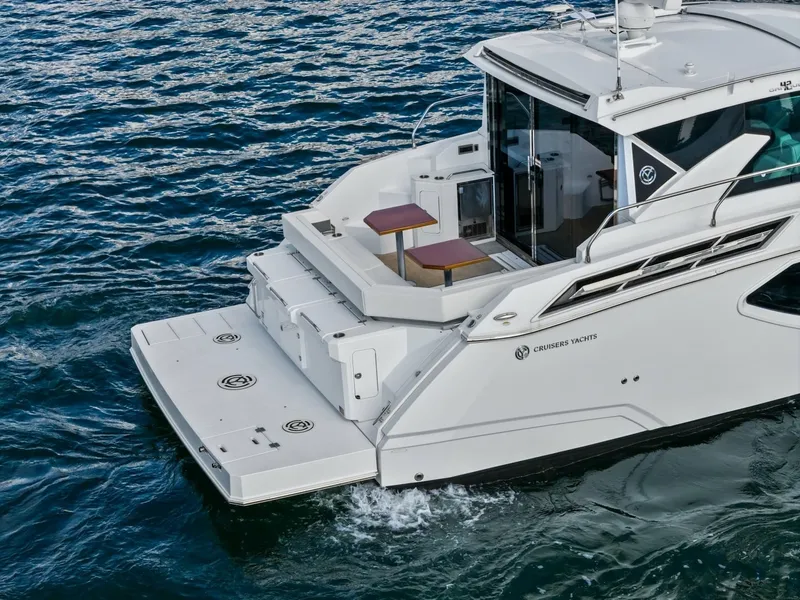Slide: The Image of Cruisers 42 SARGAM - Exterior Cruisers 42 SARGAM - Exterior - 7683755