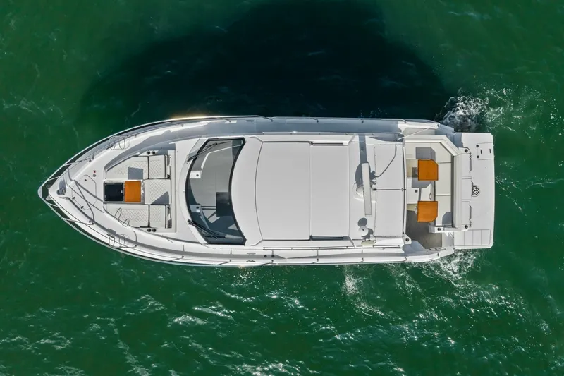 Slide: The Image of Cruisers 42 SARGAM - Exterior Cruisers 42 SARGAM - Exterior - 7683750