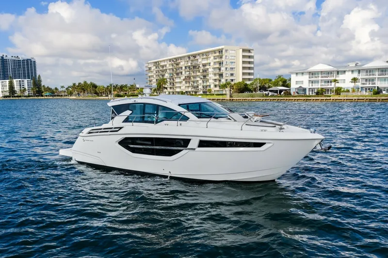 Slide: The Image of Cruisers 42 SARGAM - Exterior Cruisers 42 SARGAM - Exterior - 7080139