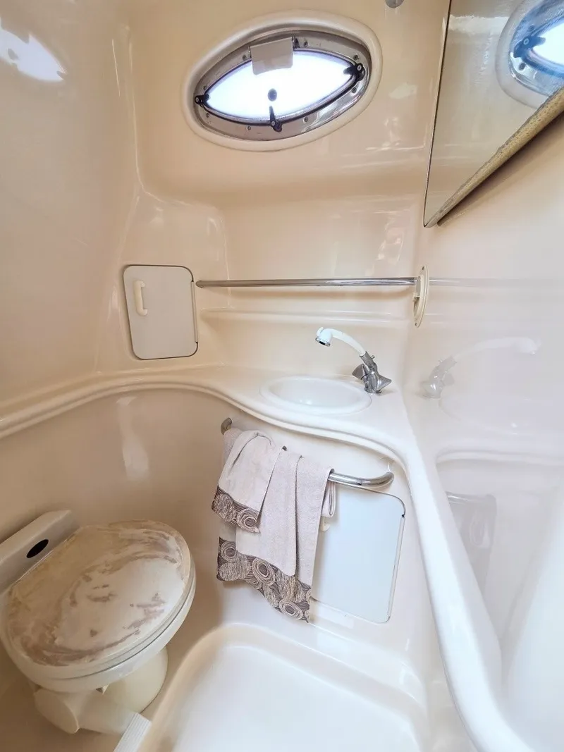 Slide: The Image of Sea Ray 340 Sundancer 2000 - 7508220