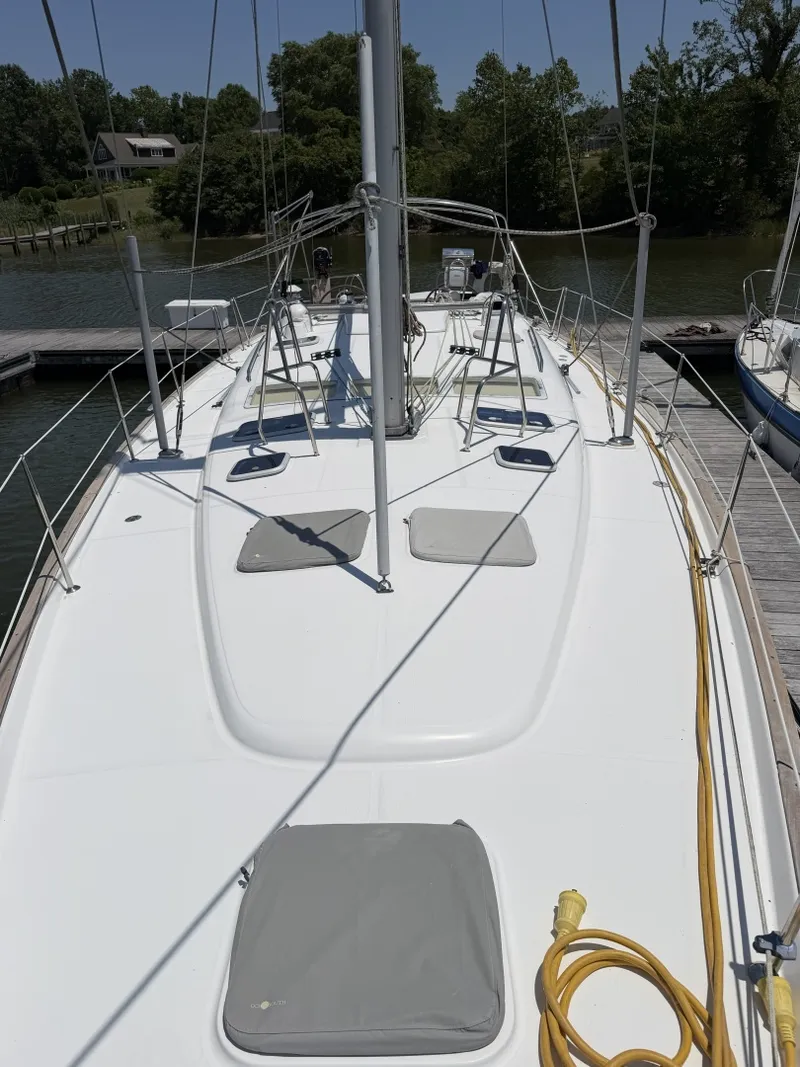 Slide: The Image of Beneteau Oceanis 473 2003 - 6396833