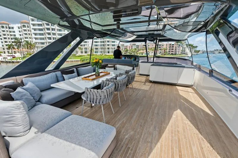 Slide: The Image of Ferretti 850 Motoryacht 2018 - 6306726