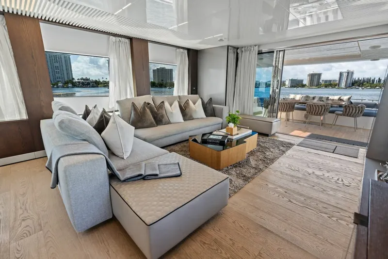 Slide: The Image of Ferretti 850 Motoryacht 2018 - 6306747