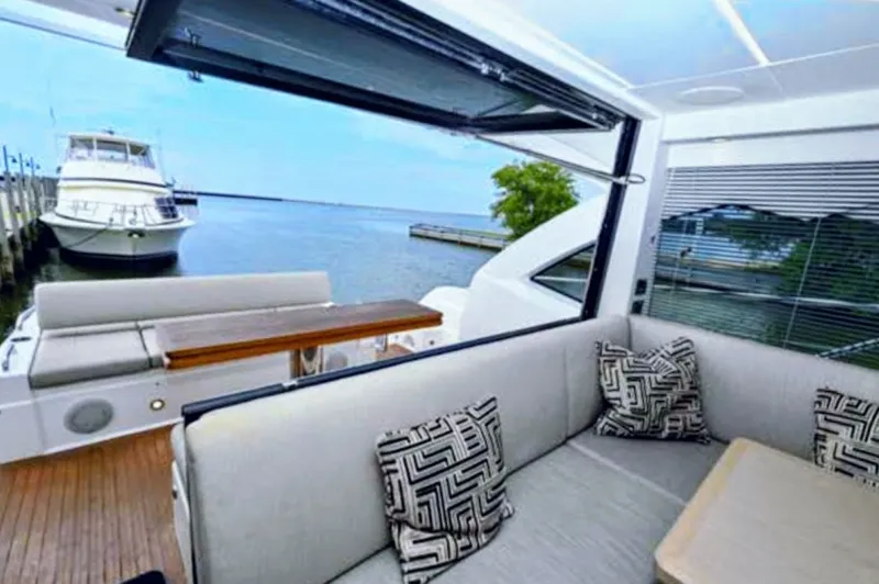 Slide: The Image of Sunseeker 50 Predator 2019 - 6388686