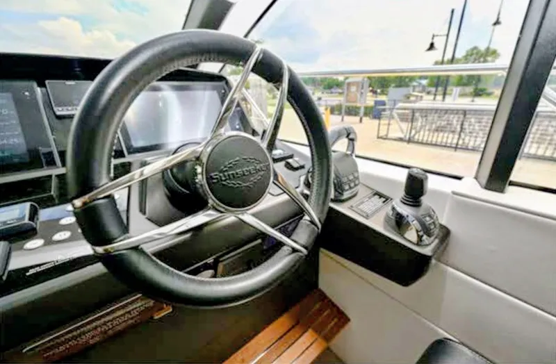 Slide: The Image of Sunseeker 50 Predator 2019 - 6388690