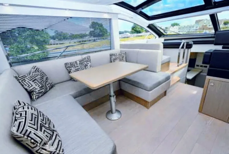 Slide: The Image of Sunseeker 50 Predator 2019 - 6388693
