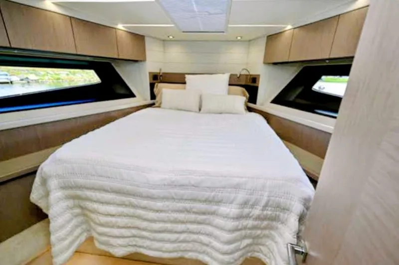 Slide: The Image of Sunseeker 50 Predator 2019 - 6388702