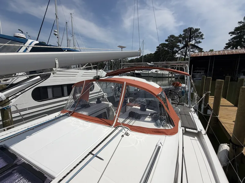 Slide: The Image of Jeanneau 440 2022 - 6521109