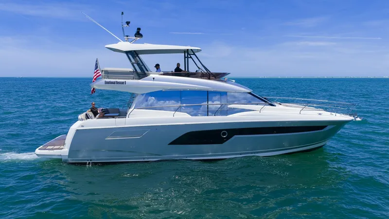 Slide: The Image of Prestige 52 Fly 2022 - 6306906
