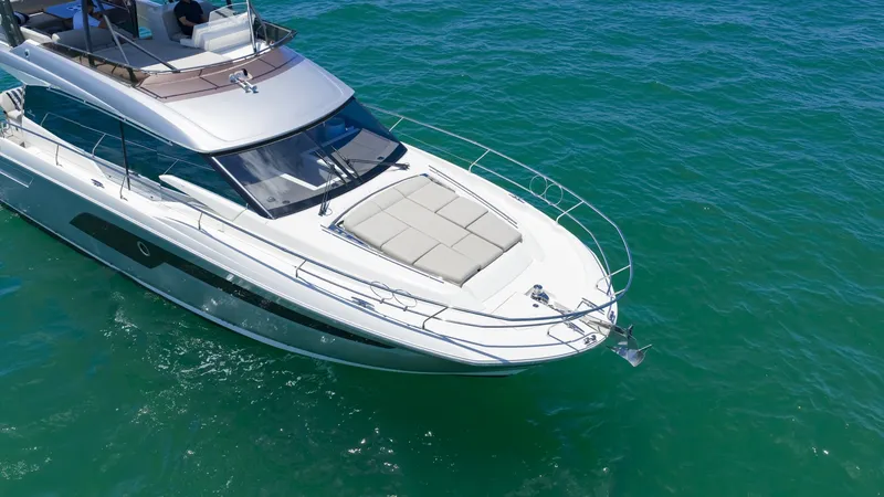 Slide: The Image of Prestige 52 Fly 2022 - 6306917