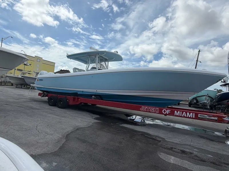 The Image of Intrepid 375 NOMAD 2020 - 6306927