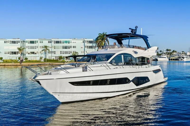 Slide: The Image of Sunseeker Manhattan 68 2021 - 6307051