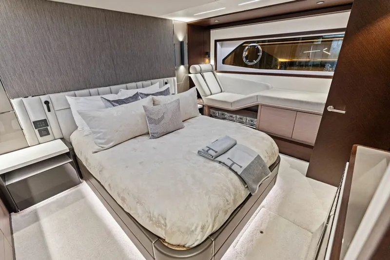 Slide: The Image of Sunseeker Manhattan 68 2021 - 6307145