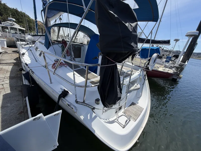 Slide: The Image of Beneteau 343 2007 - 6307029
