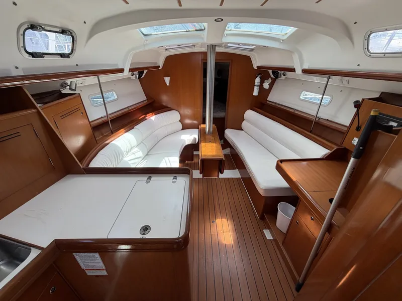 Slide: The Image of Beneteau 343 2007 - 6307038