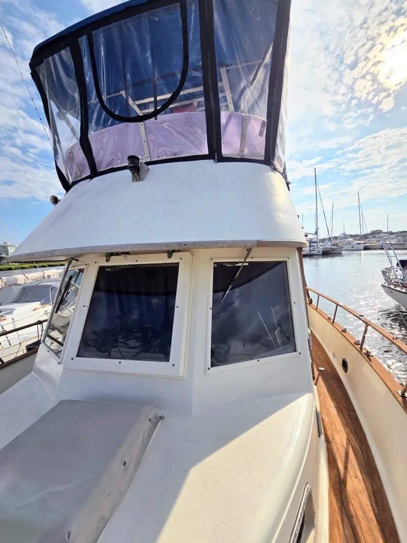 Slide: The Image of C&L Sea Ranger Sundeck 39 1982 - 6307465