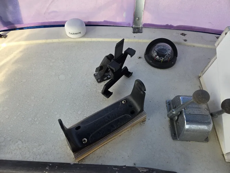Slide: The Image of C&L Sea Ranger Sundeck 39 1982 - 6307568