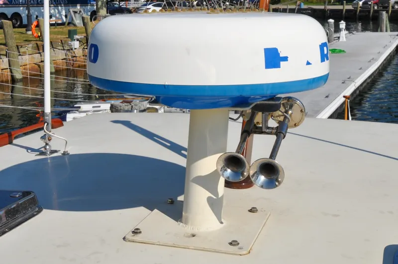 Slide: The Image of 1958 Bunker and Ellis 42 | Aleria Radar and horns on a 1958 Bunker and Ellis 42 boat deck. - 6307478