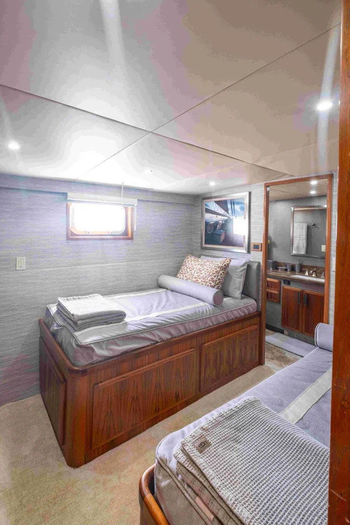 Slide: The Image of Offshore 87 1972 - 6307655