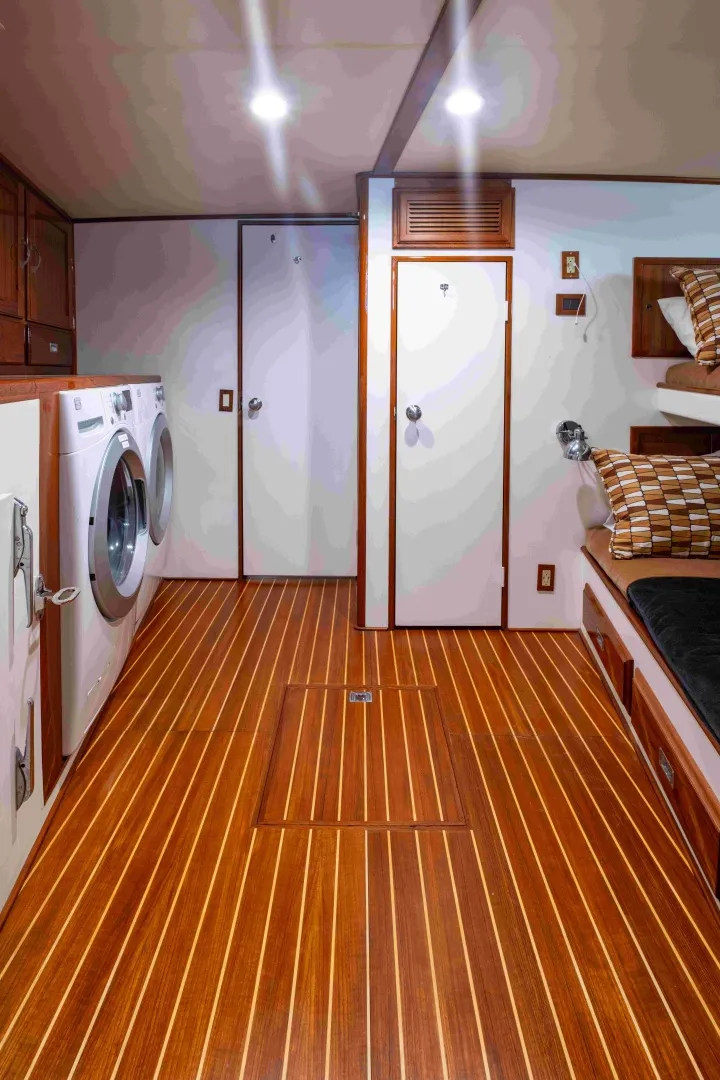 Slide: The Image of Offshore 87 1972 - 6307685