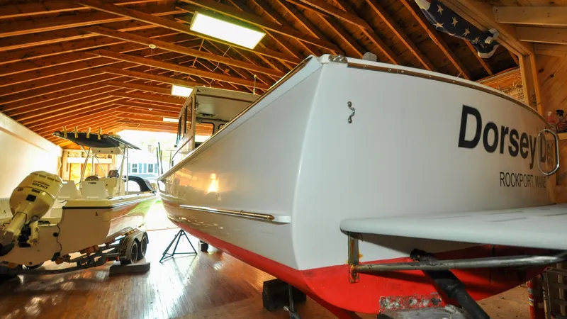 Slide: The Image of 2015 Holland 32 | Dorsey Dee - 6307719