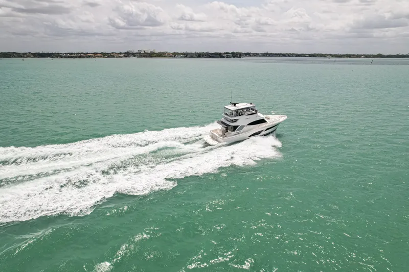 Slide: The Image of Riviera 46 Sports Motor Yacht 2025 - 6307894