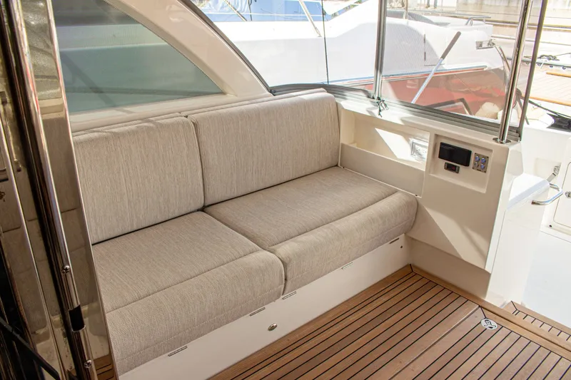 Slide: The Image of Riviera 46 Sports Motor Yacht 2025 - 6307965