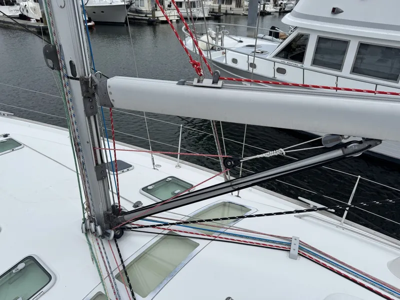 Slide: The Image of Beneteau 423 2004 - 6308522