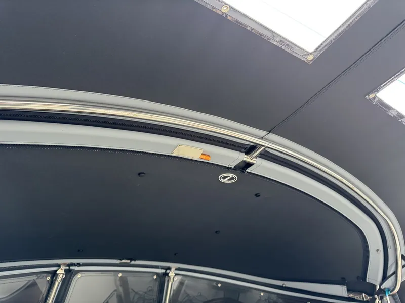 Slide: The Image of Beneteau 423 2004 - 6308781