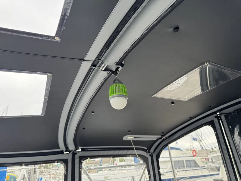 Slide: The Image of Beneteau 423 2004 - 6308783