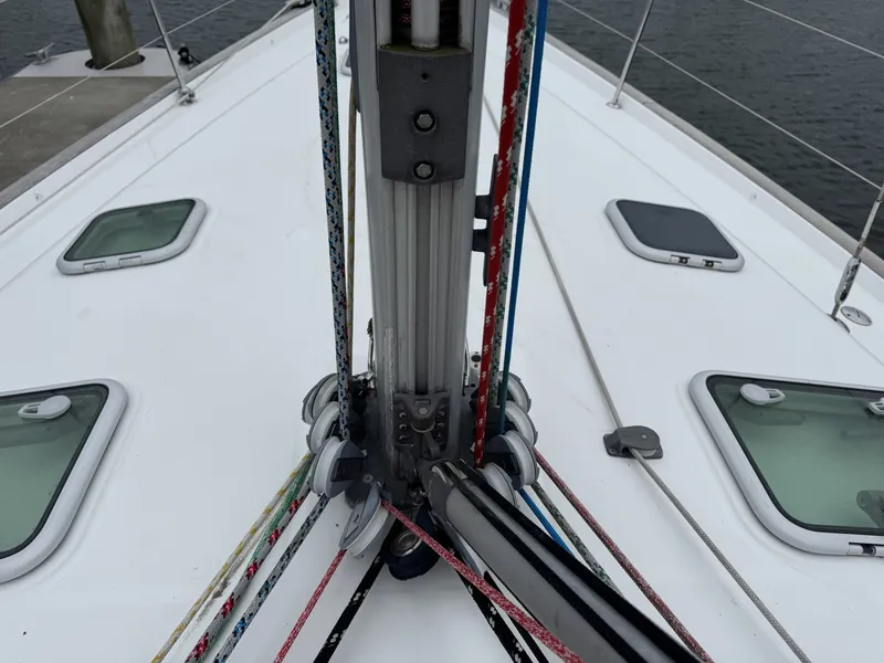 Slide: The Image of Beneteau 423 2004 - 6308514
