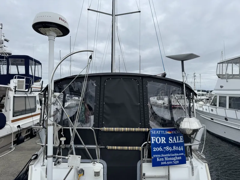 Slide: The Image of Beneteau 423 2004 - 6308538