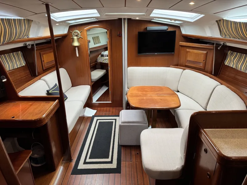 Slide: The Image of Beneteau 423 2004 - 6308543
