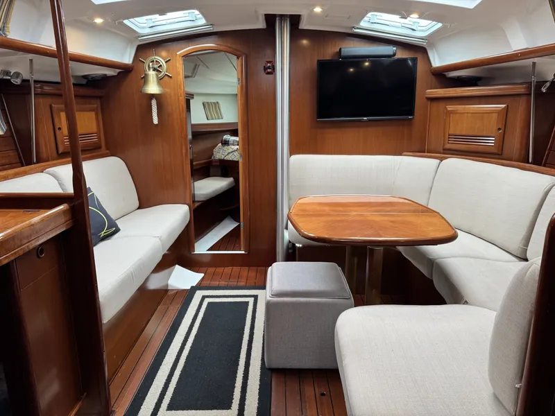 Slide: The Image of Beneteau 423 2004 - 6308549