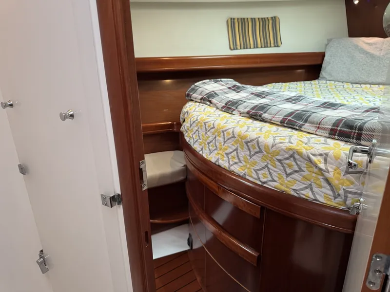 Slide: The Image of Beneteau 423 2004 - 6308654