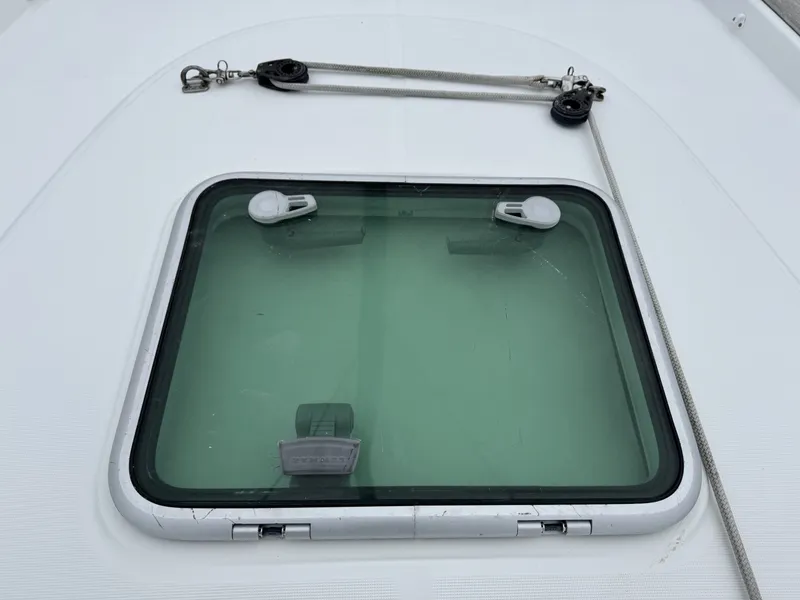 Slide: The Image of Beneteau 423 2004 - 6308509