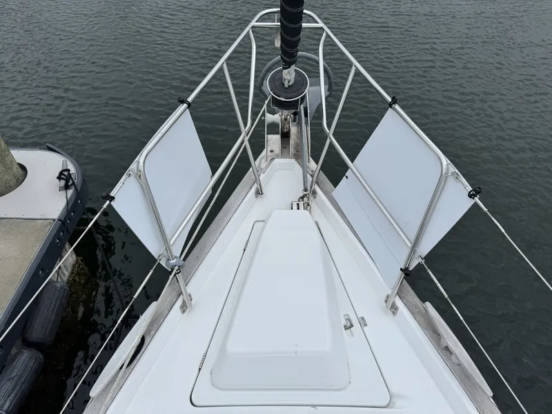 Slide: The Image of Beneteau 423 2004 - 6308511