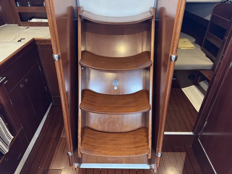 Slide: The Image of Beneteau 423 2004 - 6308724