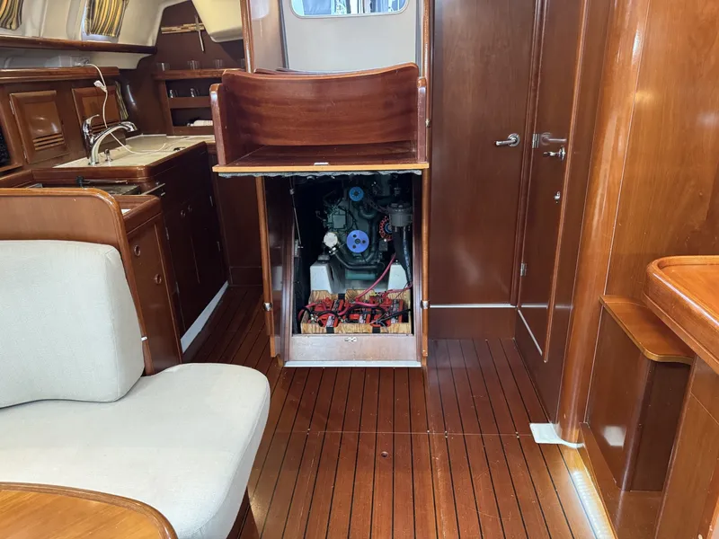 Slide: The Image of Beneteau 423 2004 - 6308729