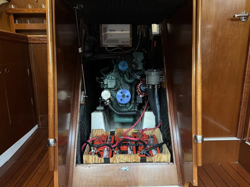 Slide: The Image of Beneteau 423 2004 - 6308732